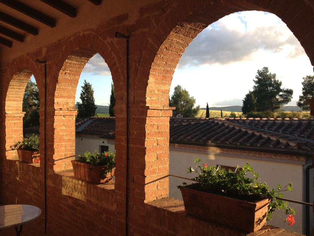 Il Canto Del Sole มอนติโรนี ดาร์เบีย ภายนอก รูปภาพ